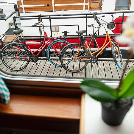 酒店 Hotelboat