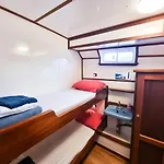 Hotel Hotelboat *