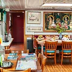 Hotelboat *