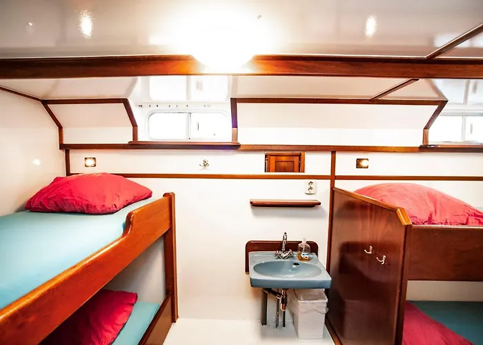 Hotelboat Hotel